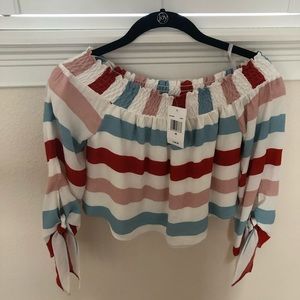 NWT Lovers+Friends off the shoulder cropped blouse